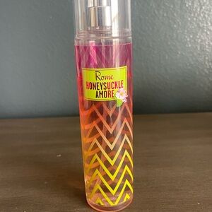 Bath & Body Works Rome Honeysuckle Amore